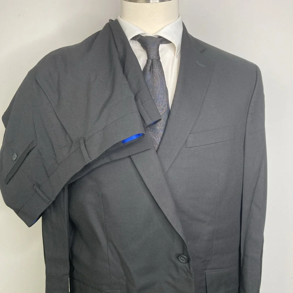 Kenneth Cole Reaction Mens 2-pc Suit Slim-Fit Suit Jacket 48R Pants 42Wx32LBlack
